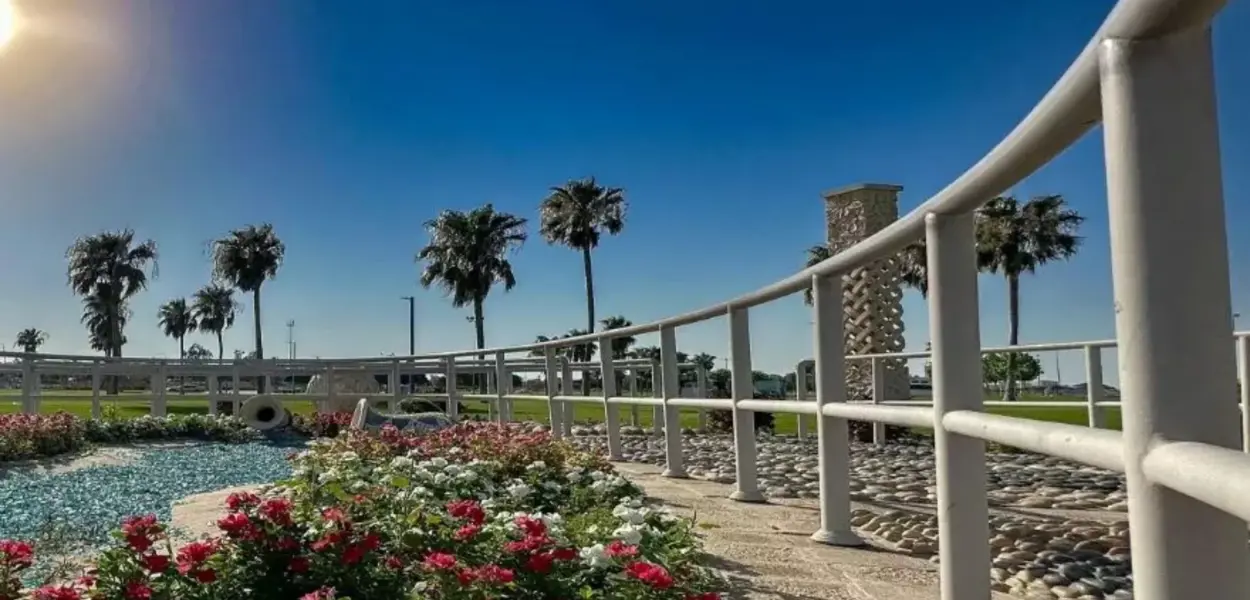 الجبيل مدينة صناعية جميلة تطل على البحر